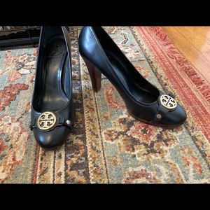 Black leather Tory Burch Heels- Size 10